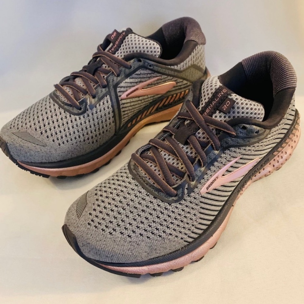 Brooks Adrenaline 20 GTS Running Shoes